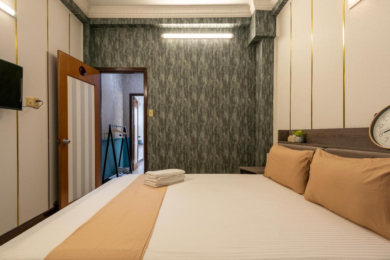 Cozrum Homes - Delightful Corner 2 Ho Chi Minh-stad Buitenkant foto